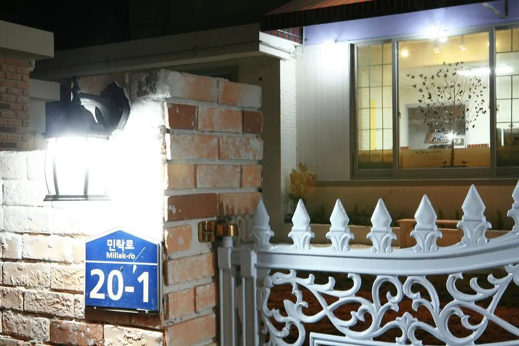 Hostel Guesthouse Mate Busan